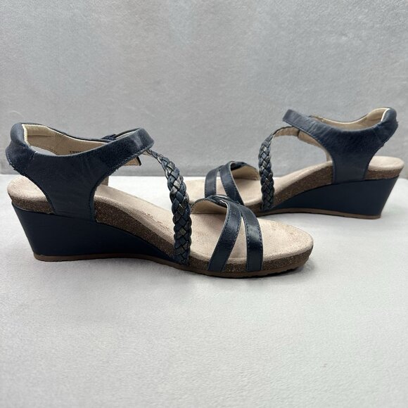 Aetrex Naya Womens Size 9-9.5 Sandals Navy Braided Leather Quarter Strap Wedge - Picture 5 of 8